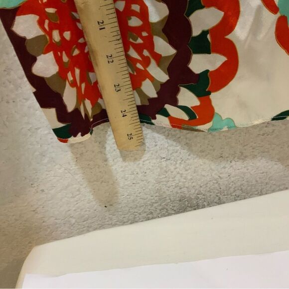 Escada Women's Size 42 100% Silk Multicolor Graphic Cute Floral Sleeveless Top - Picture 3 of 7